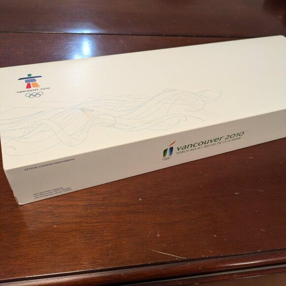 Olympic Torch Replica Birks Limited Edition Vancouver 2010 - Picture 4 of 11